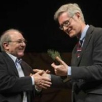 Joaquín Álvarez Barrientos (ILLA) obtiene el premio «Leandro Fernández de Moratín» para estudios teatrales