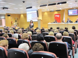 cartel del evento Emisión en directo desde el CCHS del programa de radio "Juntos paso a paso", de RNE