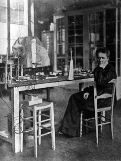 Marie Curie c.1900 Charla "Cuando el sexo importa: mujeres que inspiran vocaciones"